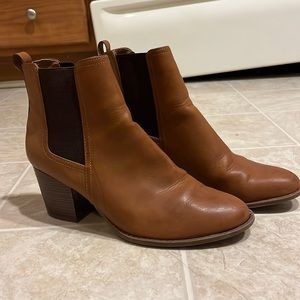 Brown heel boots